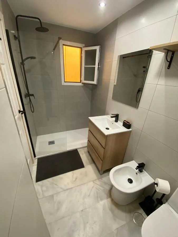 Lovely 1Bedroom Apartment In The Heart Of Malaga - Wifi&Ac 0*,  Spagna